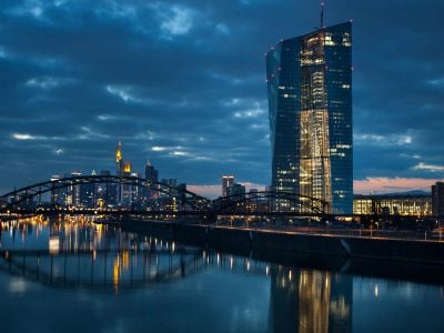 Vista di Francoforte, in primo piano la Banca Centrale Europea
