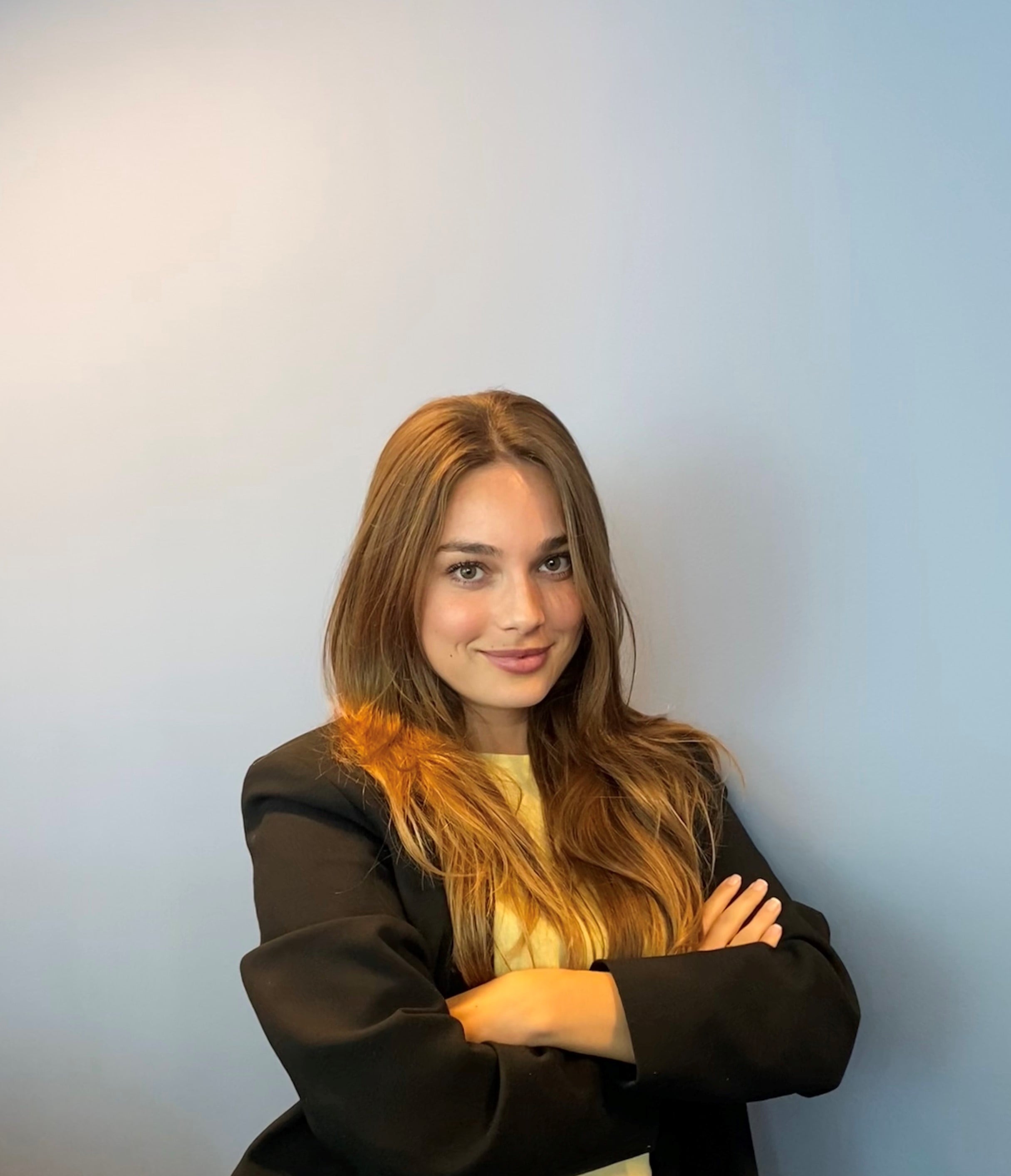 Mouna El Mezouari Headshot