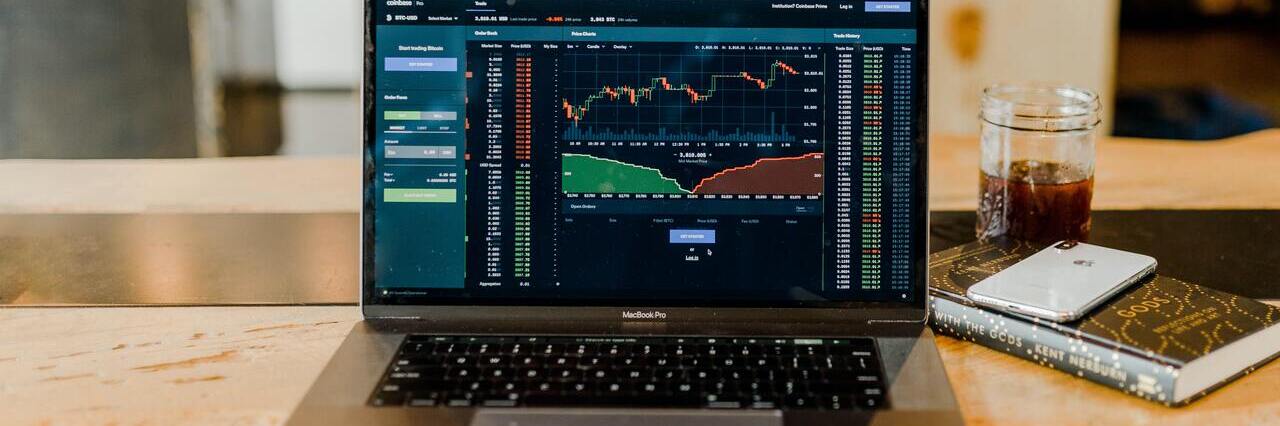 Contagion risk in equity markets