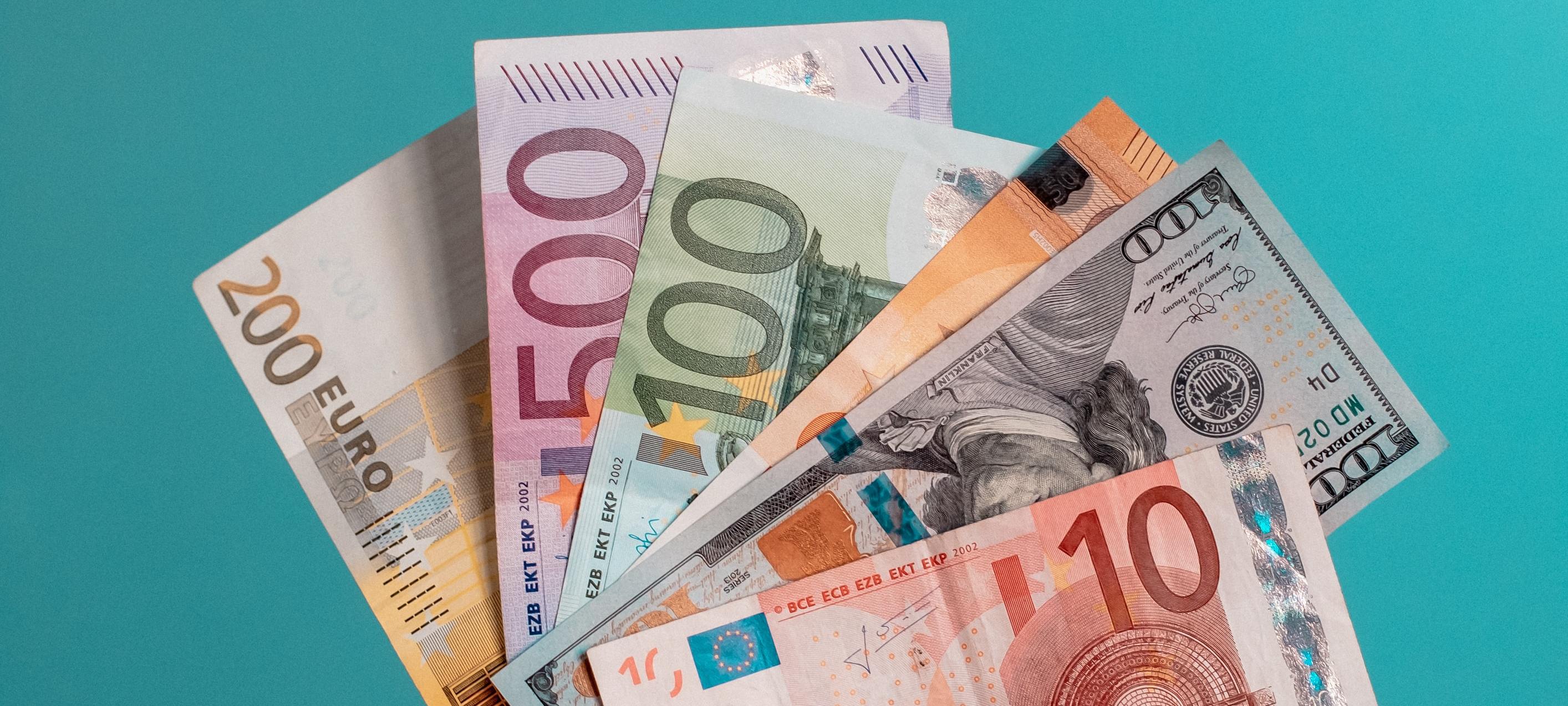 Euro-to-Dollar Rate Forecast for the Week Ahead