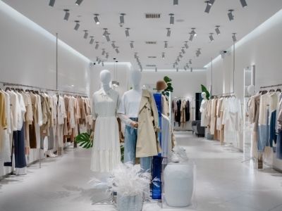 Vendita al dettaglio nel settore moda: è ormai fuori tendenza?