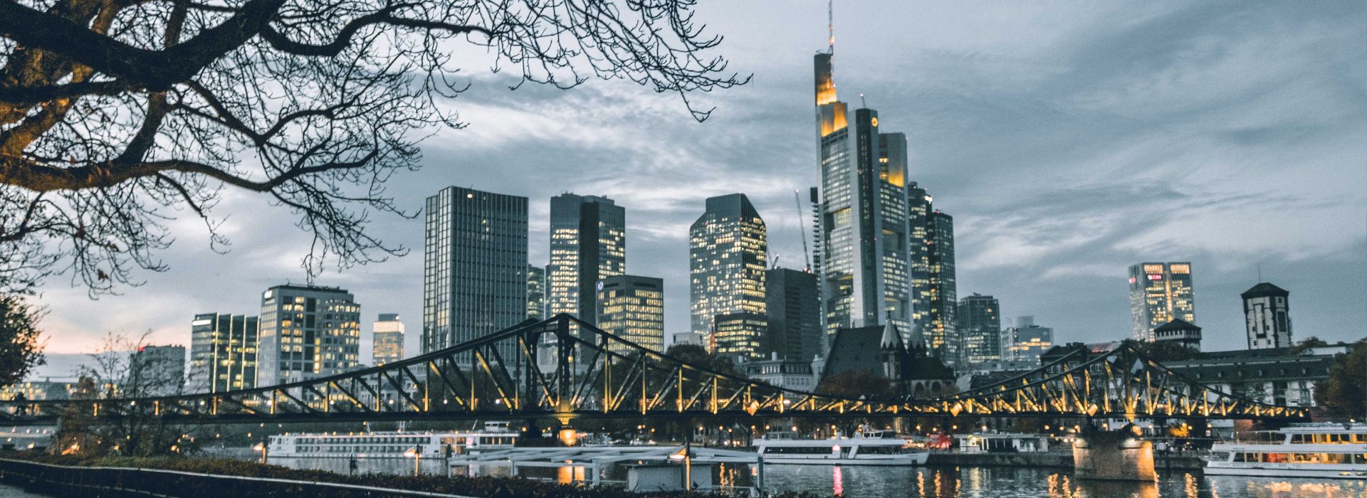 Città europea in autunno