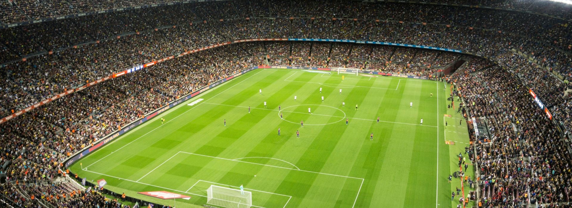 Vista panoramica di uno stadio di calcio