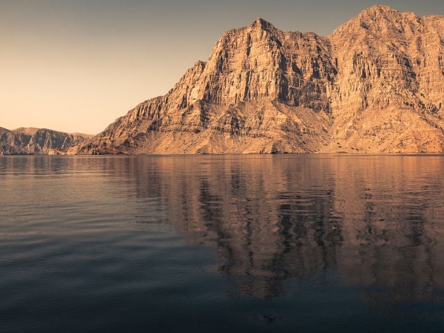 Vista dello Stretto di Hormuz