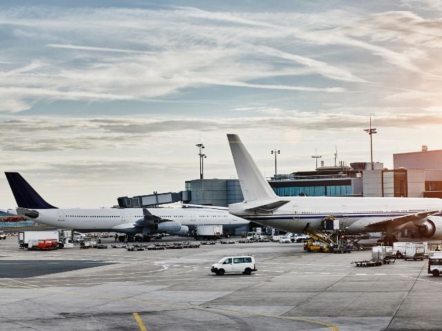 Pista areoportuale trafficata