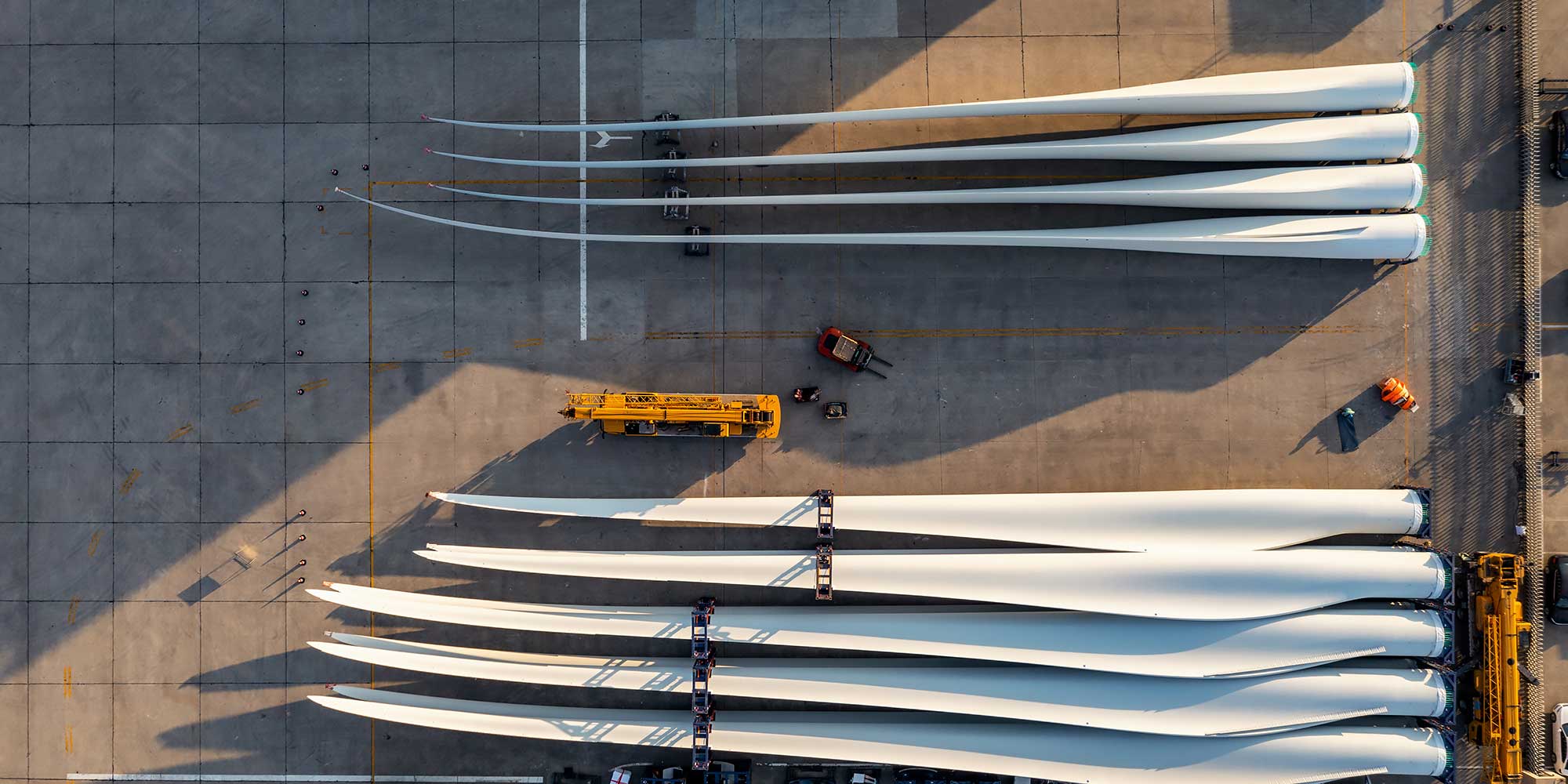 Widok na elementy skrzydeł z wysokości