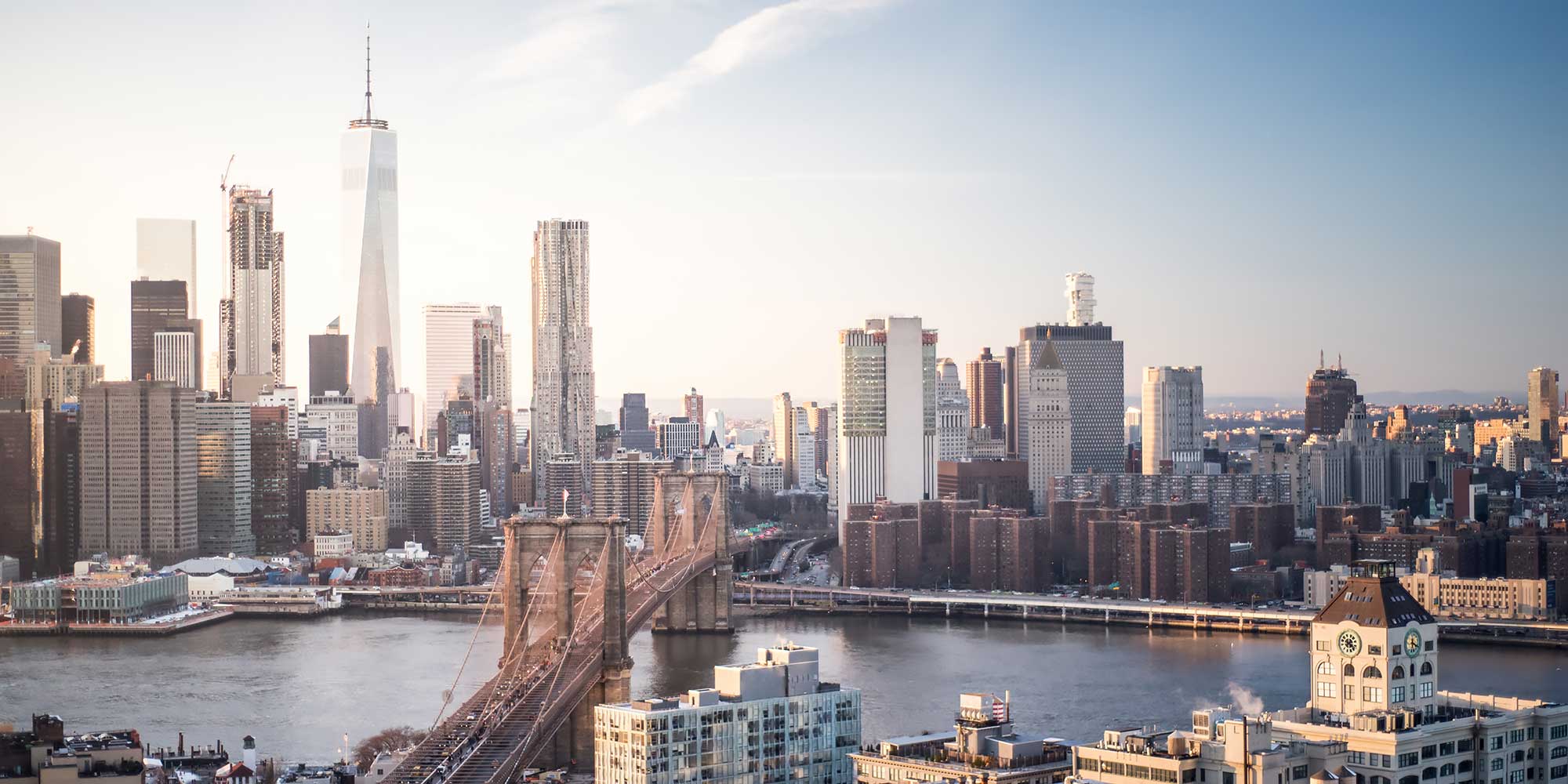 Panorama na wielkie miasto